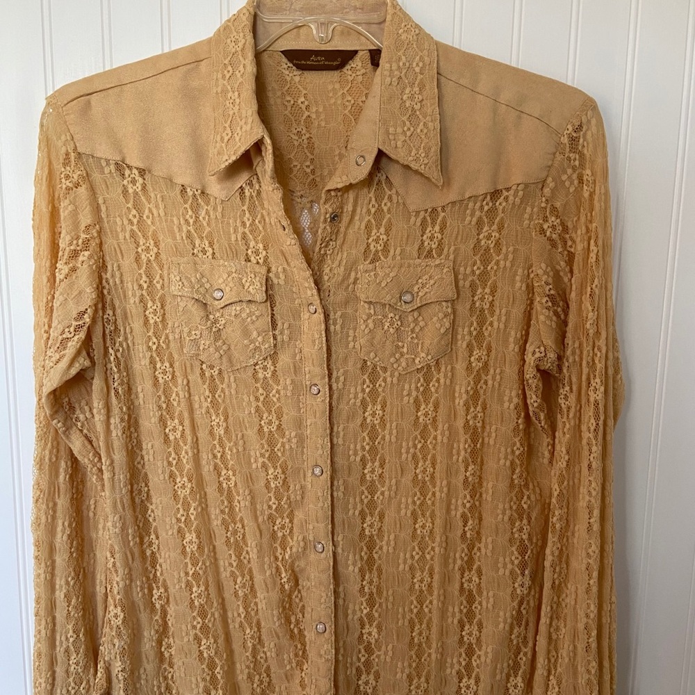 Lacey Western Style Blouse